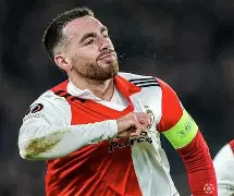 九游体育下载-费耶诺德足球俱乐部主力阵型分析